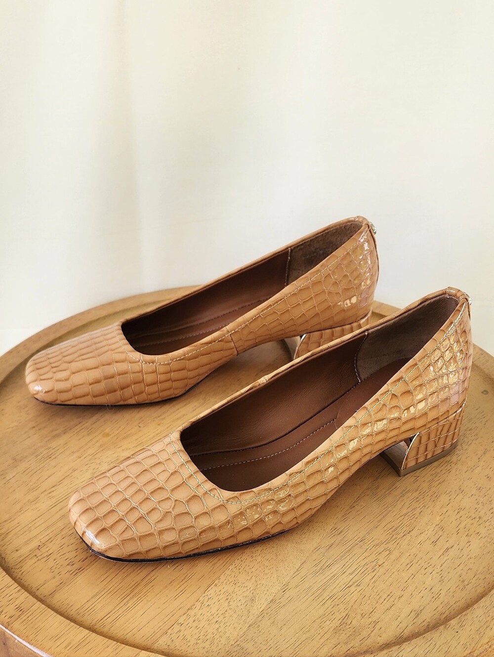 Donald Pliner Classic Croc-Embossed Block Heel Pump - Tan